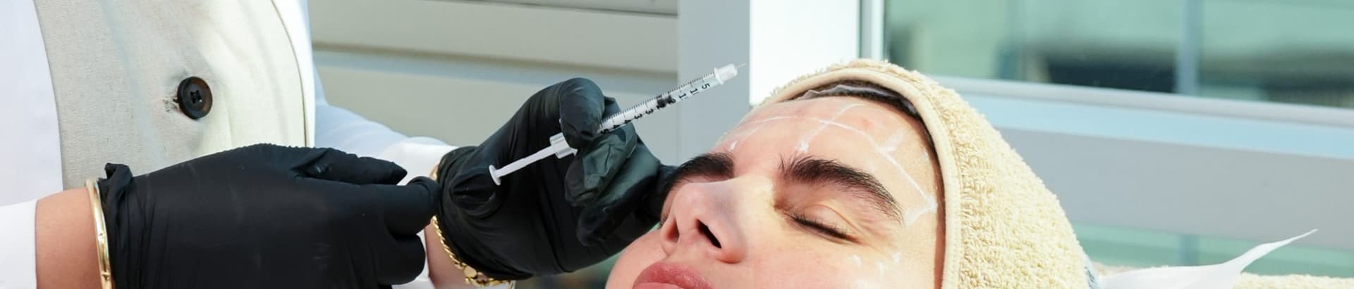 Toxina Botulínica — Cuidamedic